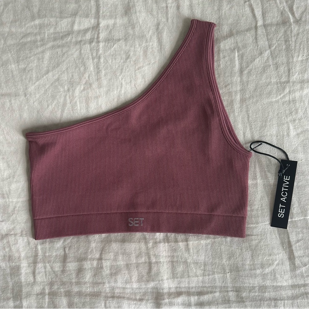 SET ACTIVE Sculptflex Ribbed One Shoulder Sports Bra in Canyon (M)